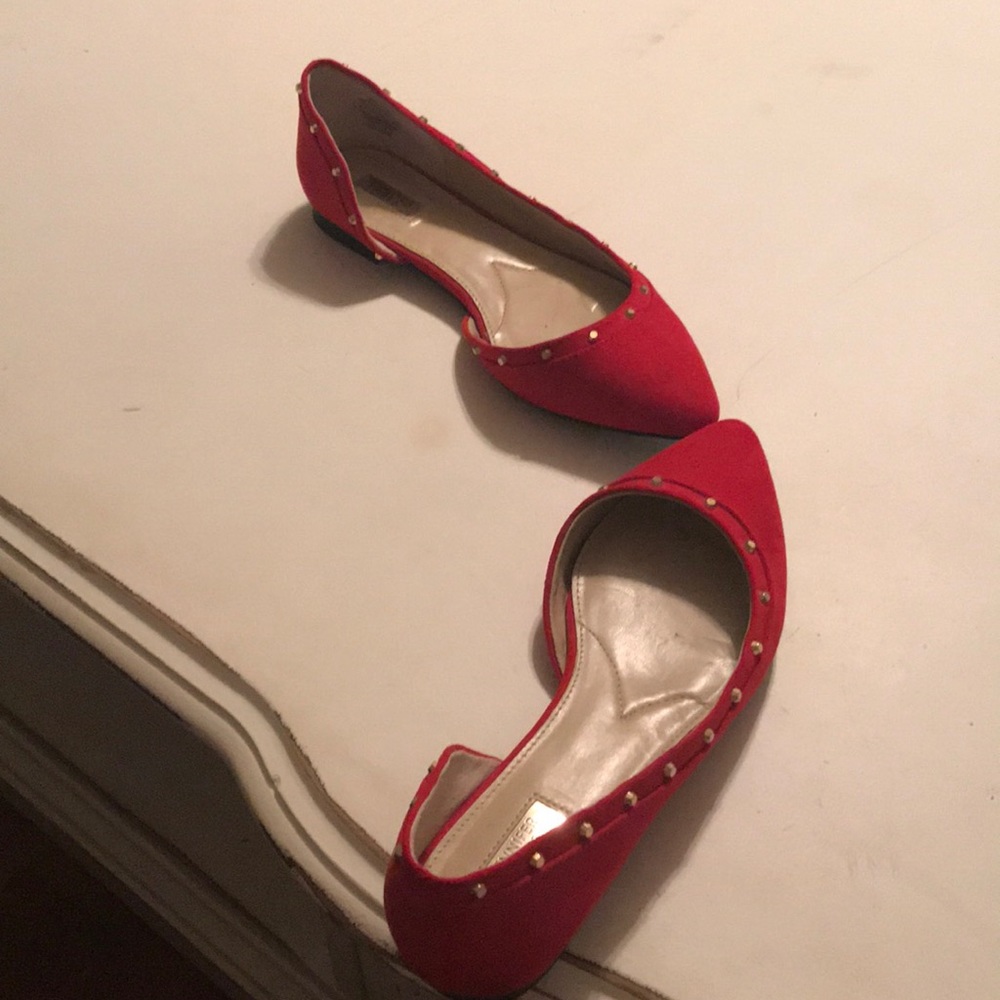 Red shoes